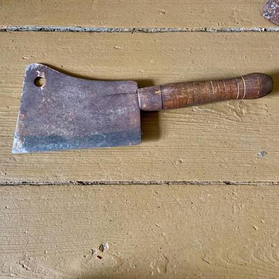 LOT 435: Antique/Vintage Long Cast Iron Oval Griddle with Spout, Oval Cast Iron Pot with Lid, Butcher's Clever with Wood Handle and...