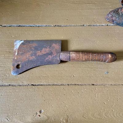 LOT 435: Antique/Vintage Long Cast Iron Oval Griddle with Spout, Oval Cast Iron Pot with Lid, Butcher's Clever with Wood Handle and...
