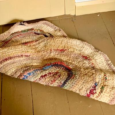 LOT 438: Set of 3 Handcrafted Primitive Braided Oval Rag Rugs
