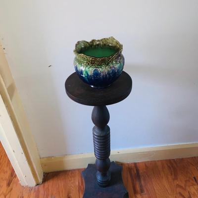 LOT 440: Handcrafted Wood Pedestal Table/Plant Holder with a Ceramic Multicolored Planter
