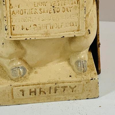 LOT446: Vintage Thrifty the Pig Cast Iron Piggy Bank with Original Box