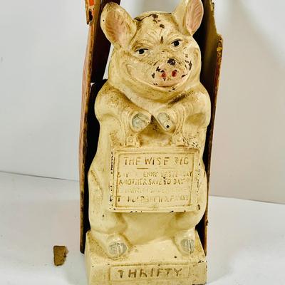 LOT446: Vintage Thrifty the Pig Cast Iron Piggy Bank with Original Box