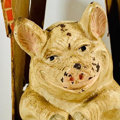 LOT446: Vintage Thrifty the Pig Cast Iron Piggy Bank with Original Box