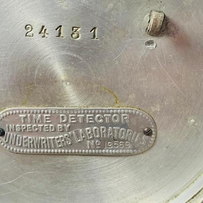 LOT:448: Antique Time Piece from the Early 20th Century In Leather Case