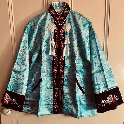 LOT 452: Beautiful Collection of Cloths and Collectables from Japan Including Wood Shoes, Fan, Rare Mechaincal Wooden Cigarette Roll Top...