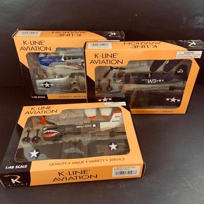 LOT 454: K-line Aviation Model Airplanes 1:48 Scale - Army Air Corps p40 Fighter Plane, Us Navy Vought F4U Corsair (WWII) and Army Air...