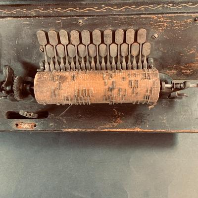 LOT 457: Antique "The Gem" Roller Organ