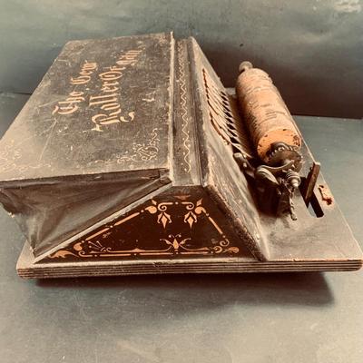 LOT 457: Antique "The Gem" Roller Organ