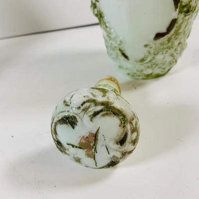 LOT463: Victorian Collection Including 2 Milk Glass Painted Bottles with One Stopper, 2 Cameo Creations and a Ornate Gold and Floral...