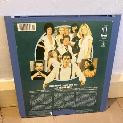 LOT 465: James Bond 007 Collection of Eight Laser Discs