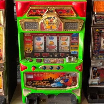 LOT 603: Vintage Japanese Arroking Slot Machine