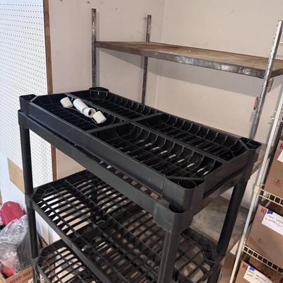 Metal and Plastic Shelving (WC-DZ)