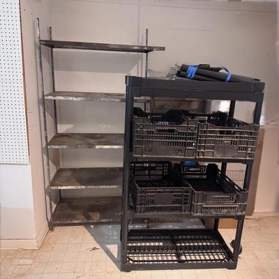 Metal and Plastic Shelving (WC-DZ)