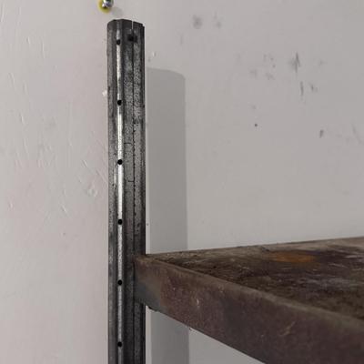 Metal and Plastic Shelving (WC-DZ)