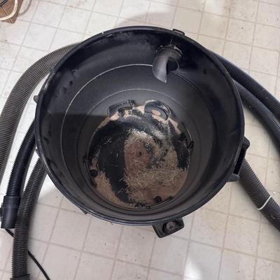 Stanley Wet/Dry 12 gal Vacuum w/ Accessories (WM-DZ)