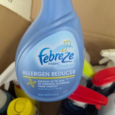 Household Cleaning Supplies Box 2( G)