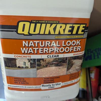 Outdoor/Garage Supplies Box 3 (G)
