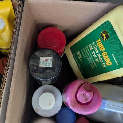 Outdoor/Garage Supplies Box 4 (G)