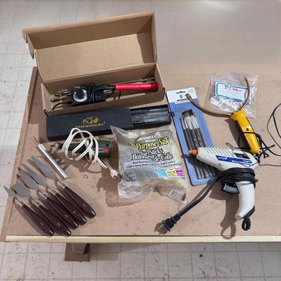 Hobby Tools incl. Two Foam Cutters, Wooden Burning Engraver, and More! (WM-DZ)