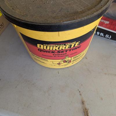 Outdoor/Garage Supplies Box 5 (G)