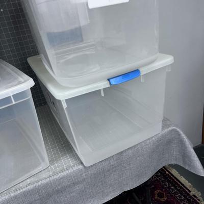 (5) 12 to 15 Gallon Tubs