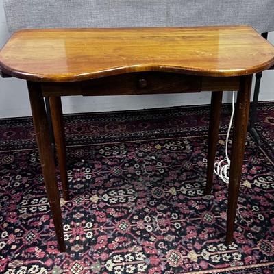 Small Vanity or Dressing Table