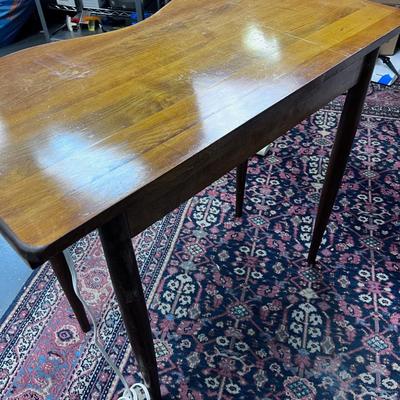 Small Vanity or Dressing Table