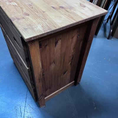 Small Pine Chest of Drawers 