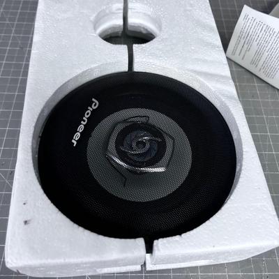 1 - Pioneer TS -A1357 2-Way Speakers 