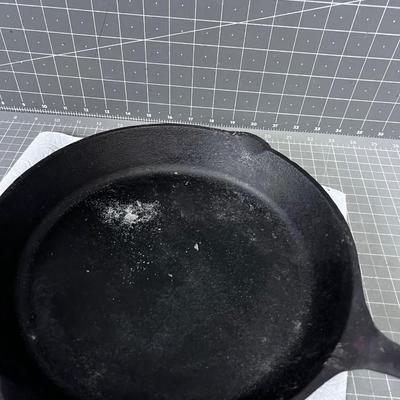 Cast Iron Fry Pan Skillet 