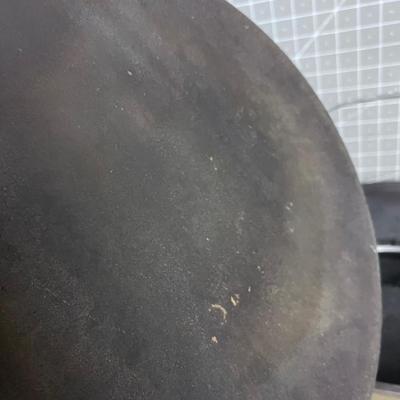 Dutch Oven, Footed with lid