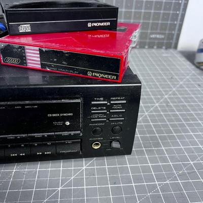 PIONEER PD-M702 Multi Play Compact Disc Player 