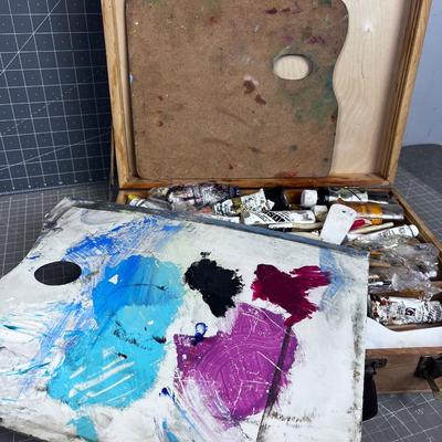 Box full of Oil Paints 