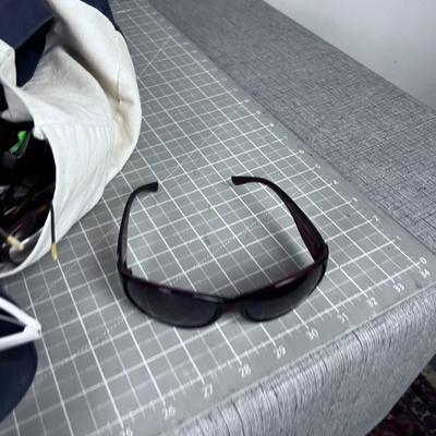 Huge pile of EYE WEAR: Sun Glasses and Readers