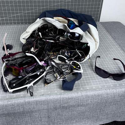 Huge pile of EYE WEAR: Sun Glasses and Readers