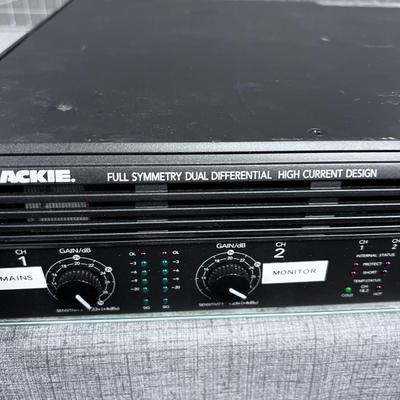 MACKIE M-1400 Professional Power Amplifier 