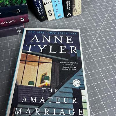 Mixed Lot of Book