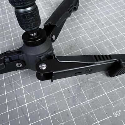 MONO Pod and (2) Trekking Poles 
