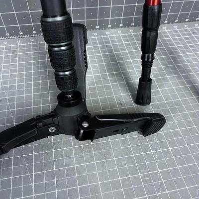 MONO Pod and (2) Trekking Poles 