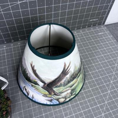 Small Eagle Lamp