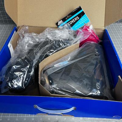 RIEDELL ICE SKATES, NEW 