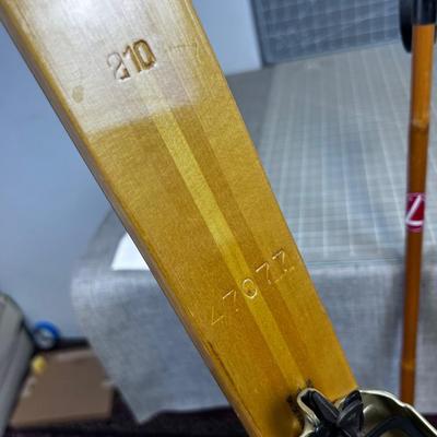 SPLITKEIN Made in Norway Skis 210 With Poles