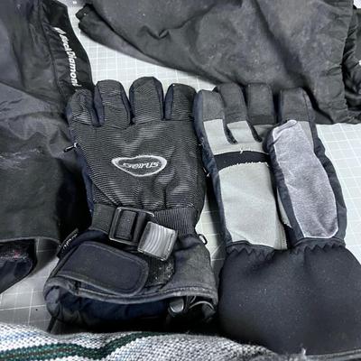 Gloves and Gators 