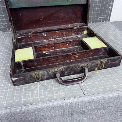 OLD ART CASE 