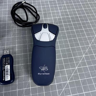 (2) GYRATION Wireless Optical Air Mouse 