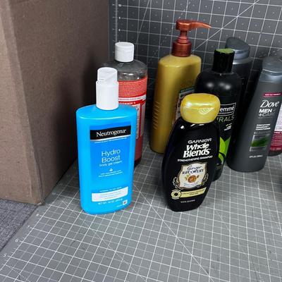 Lot of Bathroom PRODUCTS 