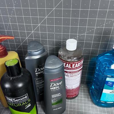 Lot of Bathroom PRODUCTS 