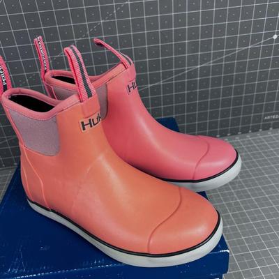 HUK Desert Flower Boots Women's 