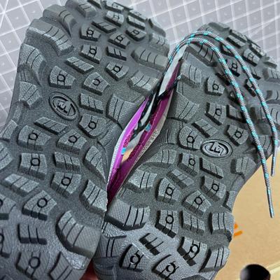 MERRIL Girls Size 2 Purple 