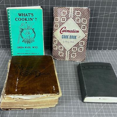 VINTAGE Recipe and Cook Books OLD! 